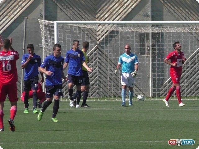 ושחקני מרמורק מאוכזבים (שקד מורג)